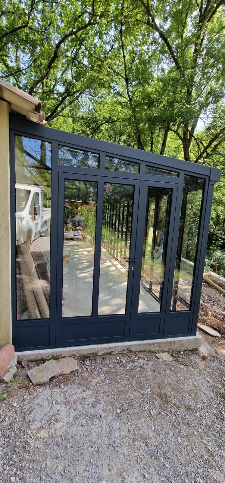 Verrière extérieure vitrée sur mesure